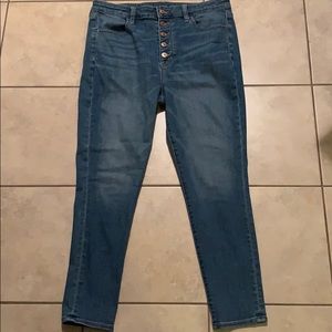 American Eagle Super High Rise Button Fly Jegging